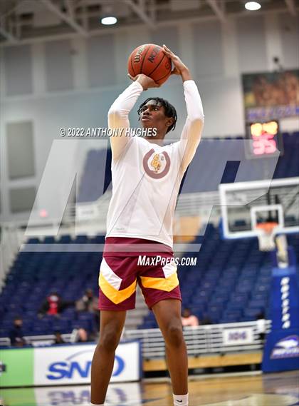Thumbnail 3 in Archbishop Stepinac vs. Cardinal Hayes (CHSAA Championship) photogallery.
