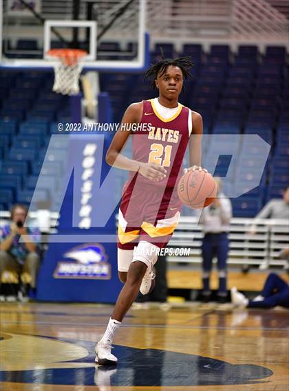 Thumbnail 2 in Archbishop Stepinac vs. Cardinal Hayes (CHSAA Championship) photogallery.