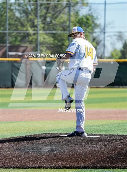 Thumbnail 3 in Dove Creek vs Merino (CHSAA 1A Championship) photogallery.