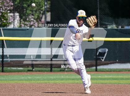 Thumbnail 3 in Dove Creek vs Merino (CHSAA 1A Championship) photogallery.
