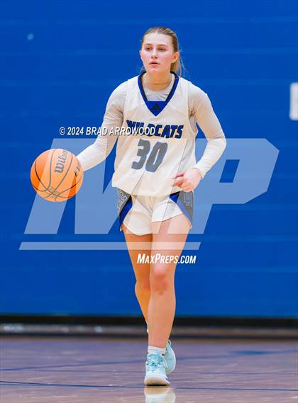 Thumbnail 2 in Queen's Grant vs. Lake Norman (Phenom Lakesgiving) photogallery.