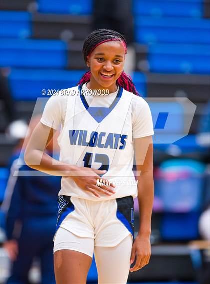 Thumbnail 1 in Queen's Grant vs. Lake Norman (Phenom Lakesgiving) photogallery.