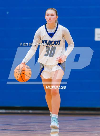 Thumbnail 1 in Queen's Grant vs. Lake Norman (Phenom Lakesgiving) photogallery.