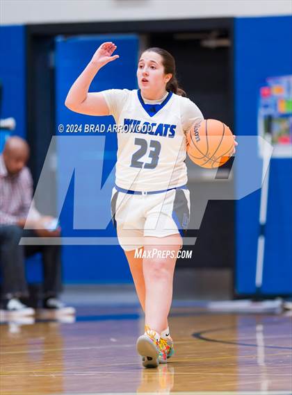 Thumbnail 3 in Queen's Grant vs. Lake Norman (Phenom Lakesgiving) photogallery.