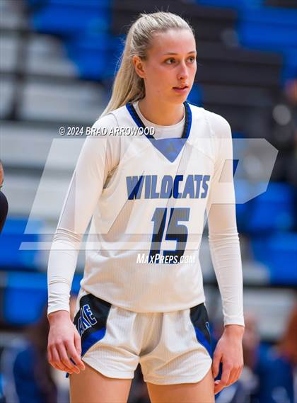 Thumbnail 1 in Queen's Grant vs. Lake Norman (Phenom Lakesgiving) photogallery.