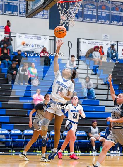 Thumbnail 2 in Queen's Grant vs. Lake Norman (Phenom Lakesgiving) photogallery.