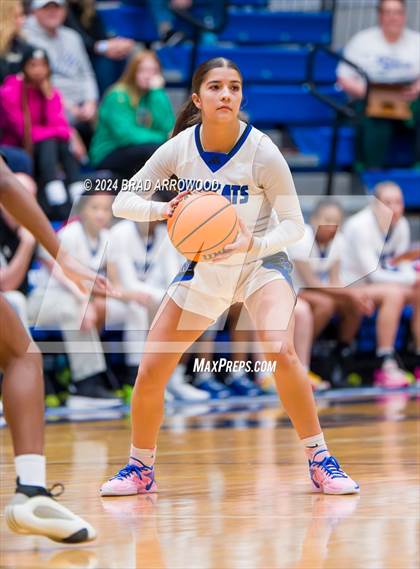 Thumbnail 1 in Queen's Grant vs. Lake Norman (Phenom Lakesgiving) photogallery.