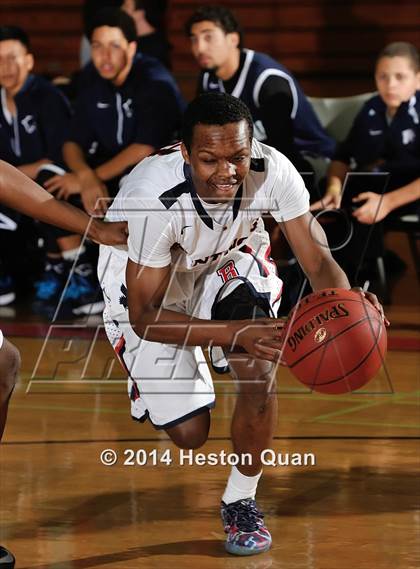 Thumbnail 1 in Chaparral @ Brentwood School (MaxPreps Holiday Classic) photogallery.
