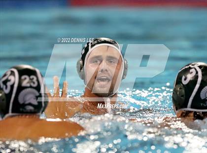 Thumbnail 1 in Miramonte vs. De La Salle (CIF NCS Open Final) photogallery.