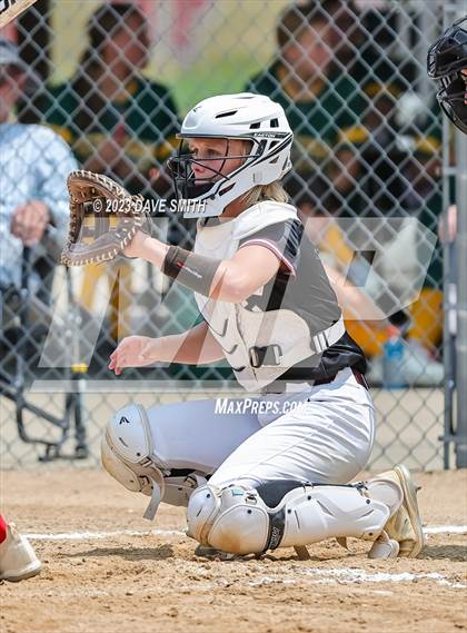 Thumbnail 3 in Western Dubuque vs Independence (West Delaware Invitational) photogallery.