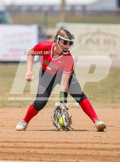 Thumbnail 1 in Western Dubuque vs Independence (West Delaware Invitational) photogallery.