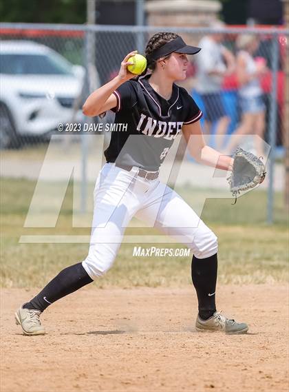 Thumbnail 1 in Western Dubuque vs Independence (West Delaware Invitational) photogallery.