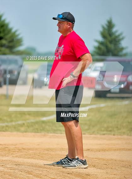Thumbnail 2 in Western Dubuque vs Independence (West Delaware Invitational) photogallery.