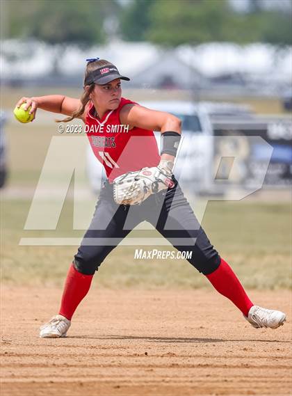 Thumbnail 1 in Western Dubuque vs Independence (West Delaware Invitational) photogallery.