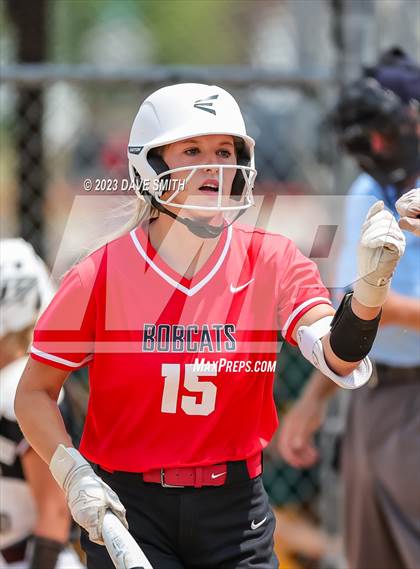 Thumbnail 2 in Western Dubuque vs Independence (West Delaware Invitational) photogallery.