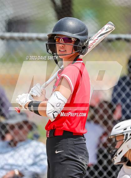 Thumbnail 2 in Western Dubuque vs Independence (West Delaware Invitational) photogallery.