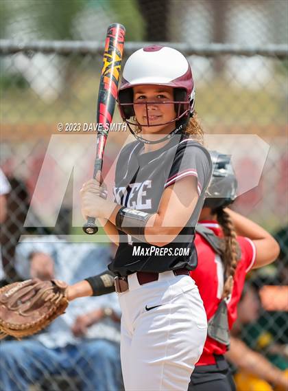 Thumbnail 2 in Western Dubuque vs Independence (West Delaware Invitational) photogallery.