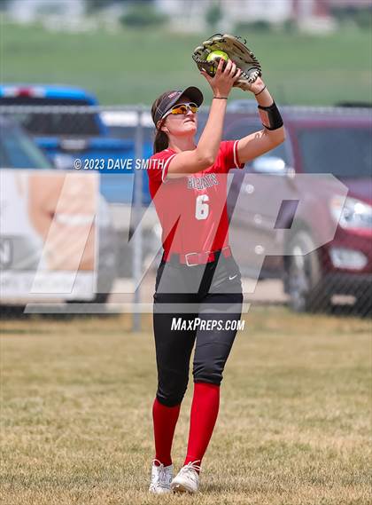 Thumbnail 3 in Western Dubuque vs Independence (West Delaware Invitational) photogallery.