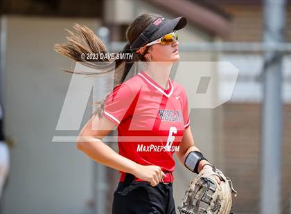 Thumbnail 1 in Western Dubuque vs Independence (West Delaware Invitational) photogallery.