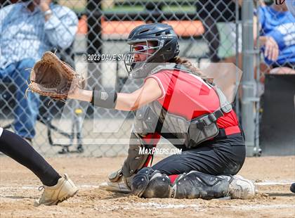 Thumbnail 3 in Western Dubuque vs Independence (West Delaware Invitational) photogallery.
