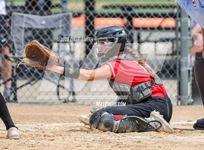 Thumbnail 2 in Western Dubuque vs Independence (West Delaware Invitational) photogallery.