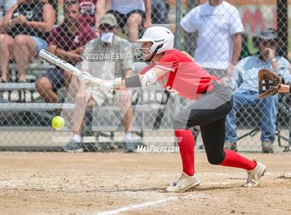 Thumbnail 3 in Western Dubuque vs Independence (West Delaware Invitational) photogallery.