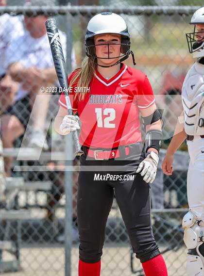 Thumbnail 3 in Western Dubuque vs Independence (West Delaware Invitational) photogallery.