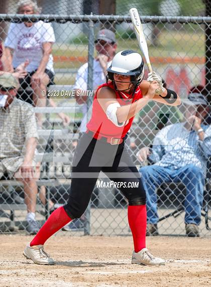 Thumbnail 2 in Western Dubuque vs Independence (West Delaware Invitational) photogallery.