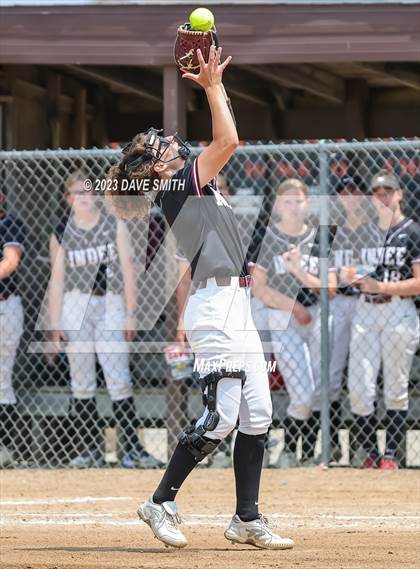 Thumbnail 2 in Western Dubuque vs Independence (West Delaware Invitational) photogallery.