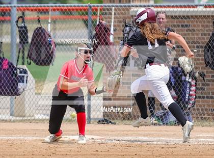 Thumbnail 1 in Western Dubuque vs Independence (West Delaware Invitational) photogallery.