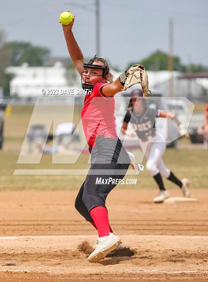 Thumbnail 3 in Western Dubuque vs Independence (West Delaware Invitational) photogallery.