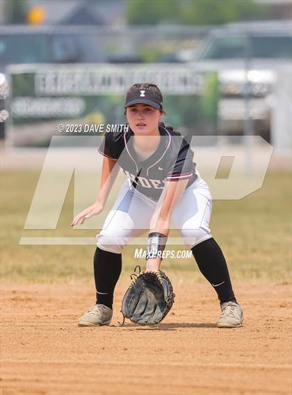 Thumbnail 3 in Western Dubuque vs Independence (West Delaware Invitational) photogallery.