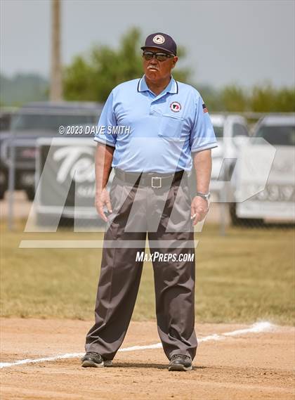 Thumbnail 2 in Western Dubuque vs Independence (West Delaware Invitational) photogallery.