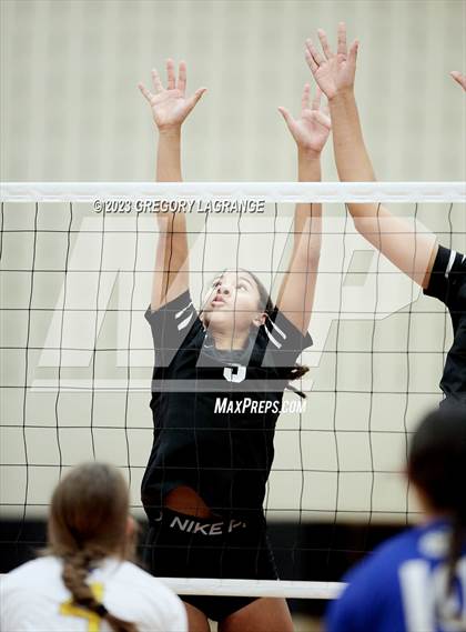 Thumbnail 3 in Boswell vs Fossil Ridge (UIL 6A Volleyball Bi-District) photogallery.