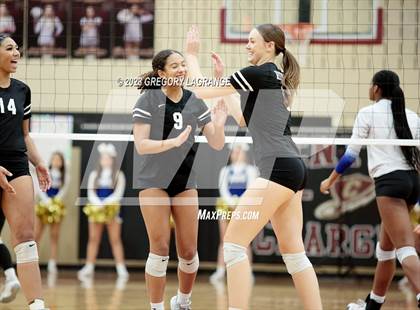 Thumbnail 3 in Boswell vs Fossil Ridge (UIL 6A Volleyball Bi-District) photogallery.