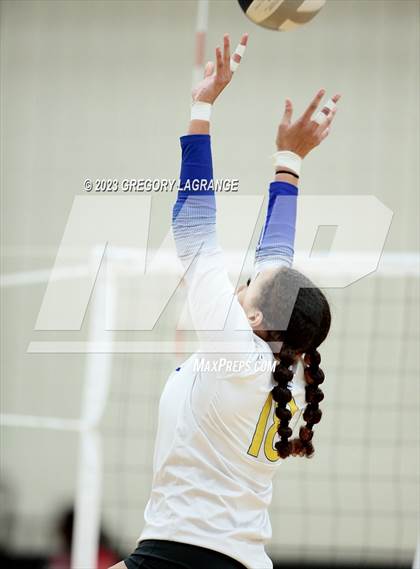 Thumbnail 2 in Boswell vs Fossil Ridge (UIL 6A Volleyball Bi-District) photogallery.