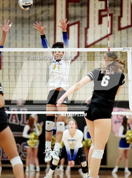 Thumbnail 2 in Boswell vs Fossil Ridge (UIL 6A Volleyball Bi-District) photogallery.