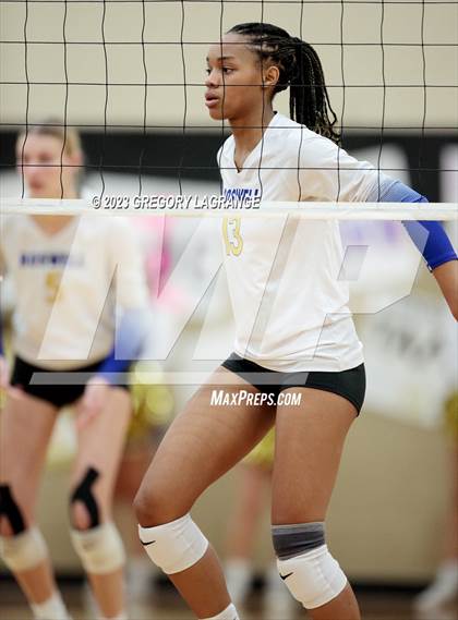 Thumbnail 2 in Boswell vs Fossil Ridge (UIL 6A Volleyball Bi-District) photogallery.