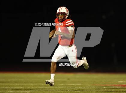 Thumbnail 2 in DeMatha @ Archbishop Spalding photogallery.