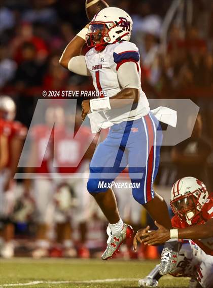 Thumbnail 2 in DeMatha @ Archbishop Spalding photogallery.