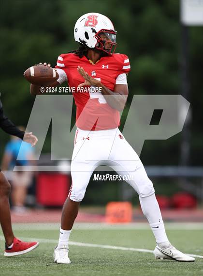 Thumbnail 2 in DeMatha @ Archbishop Spalding photogallery.