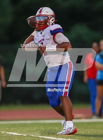 Thumbnail 2 in DeMatha @ Archbishop Spalding photogallery.