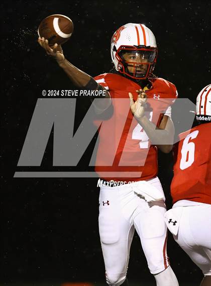 Thumbnail 3 in DeMatha @ Archbishop Spalding photogallery.