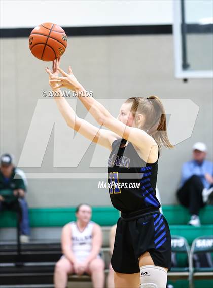 Thumbnail 3 in Huckabay vs Millsap (Santo Tournament) photogallery.