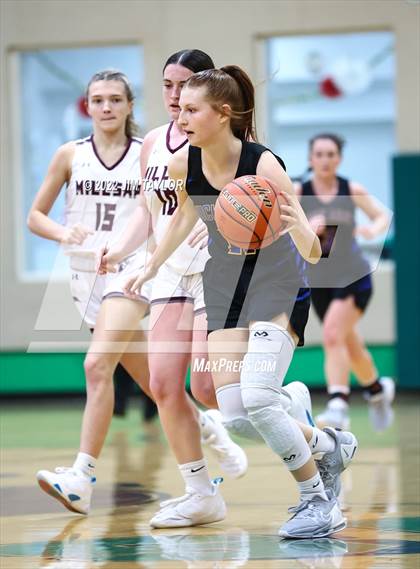 Thumbnail 3 in Huckabay vs Millsap (Santo Tournament) photogallery.