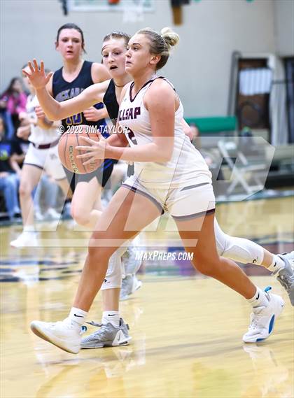 Thumbnail 2 in Huckabay vs Millsap (Santo Tournament) photogallery.