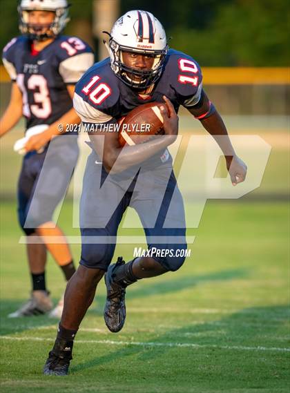 Thumbnail 3 in Richmond vs Terry Sanford (Cumberland County Jamboree) photogallery.