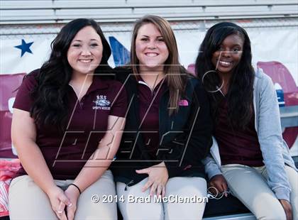 Thumbnail 2 in Rowlett vs Rockwall photogallery.
