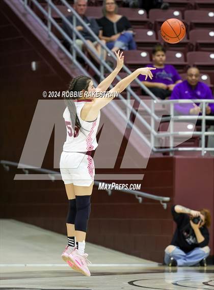 Thumbnail 1 in Martins Mill vs. Tenaha (UIL 2A Regional Semifinal Playoff) photogallery.