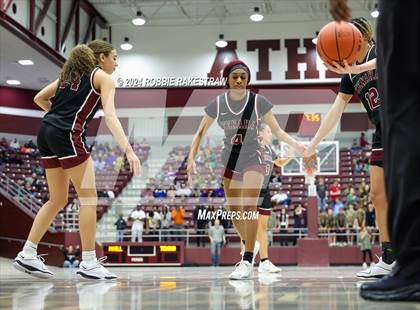 Thumbnail 1 in Martins Mill vs. Tenaha (UIL 2A Regional Semifinal Playoff) photogallery.